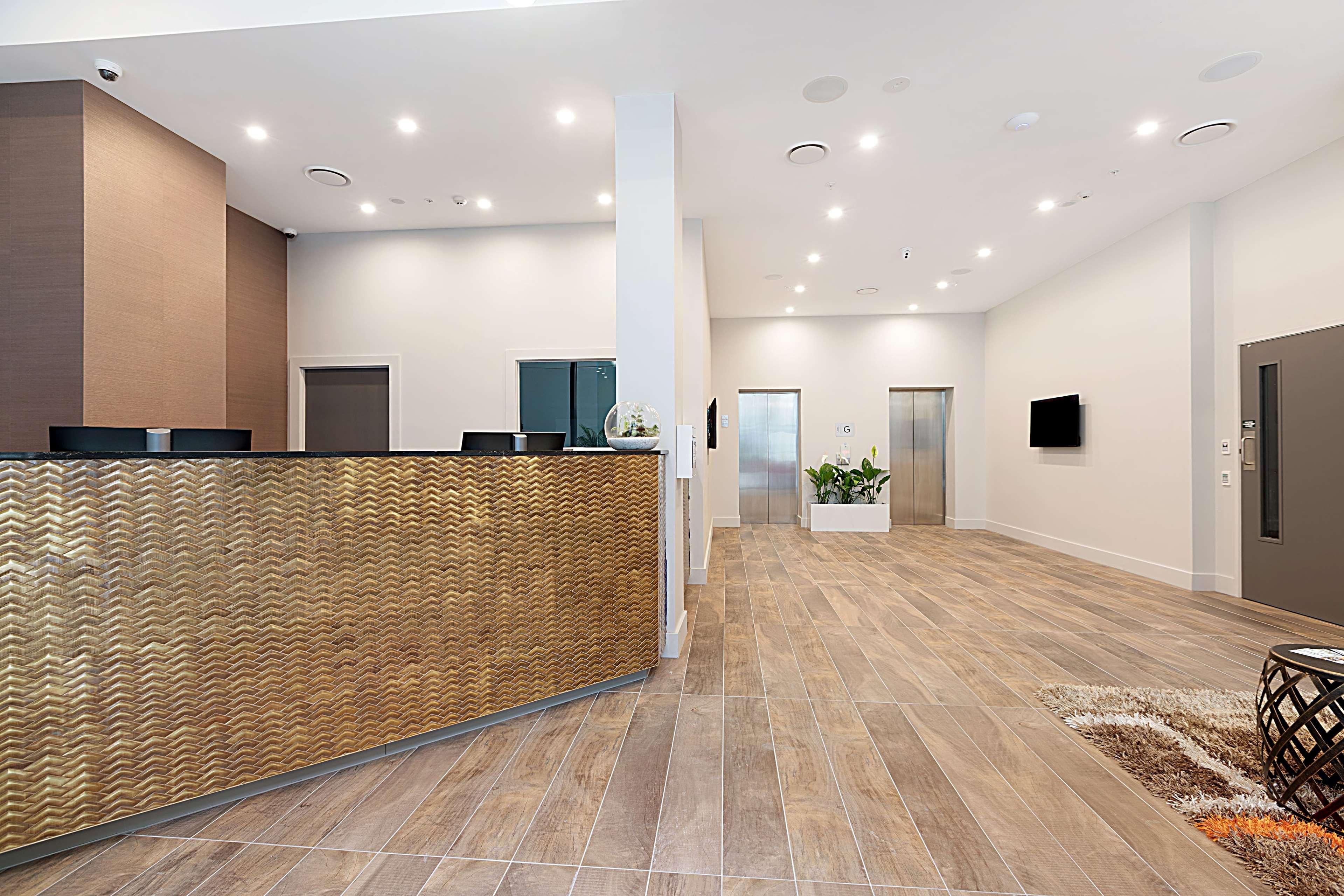 Ramada Suites By Wyndham Victoria Street West Auckland Exteriör bild