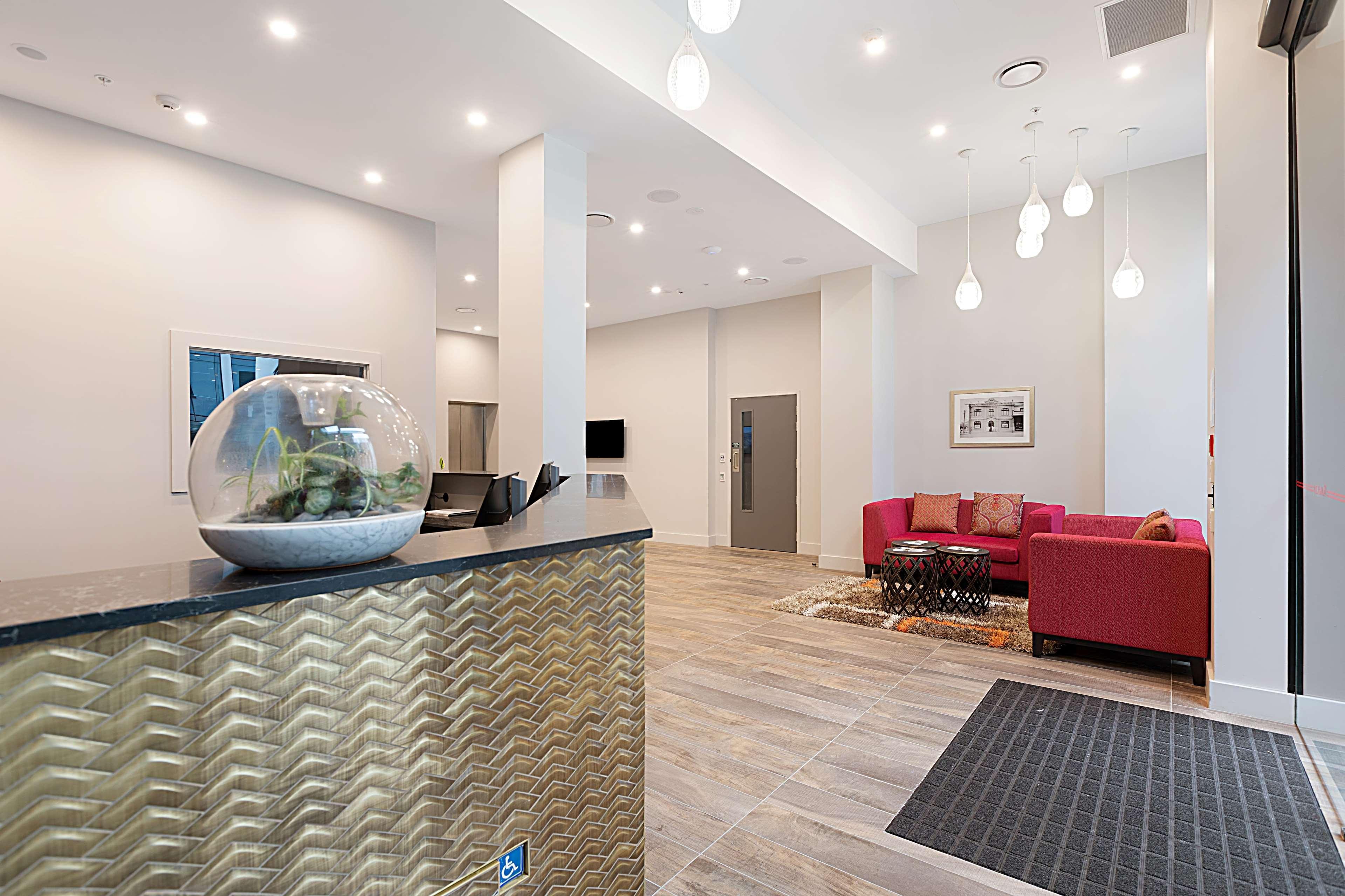 Ramada Suites By Wyndham Victoria Street West Auckland Exteriör bild