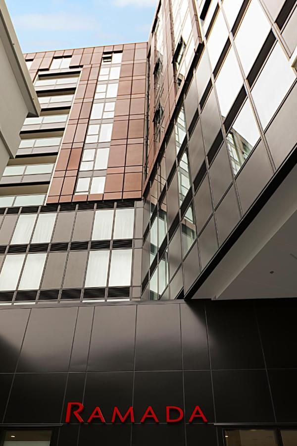 Ramada Suites By Wyndham Victoria Street West Auckland Exteriör bild